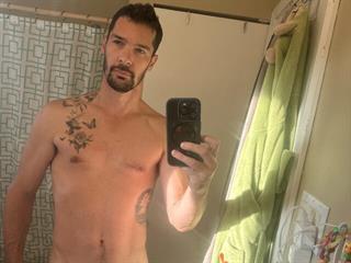 Derek Lovee