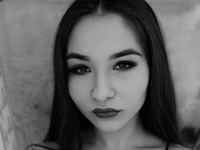 Desirae Costantini's photo