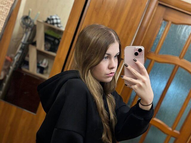 Marci Hutley's photo