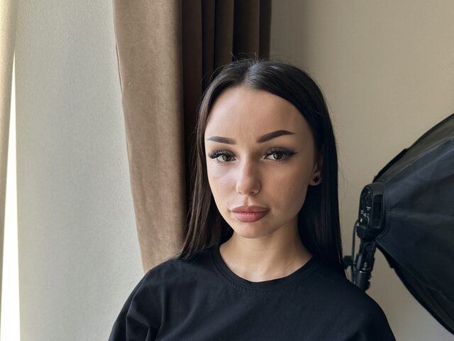 Maya Pratt