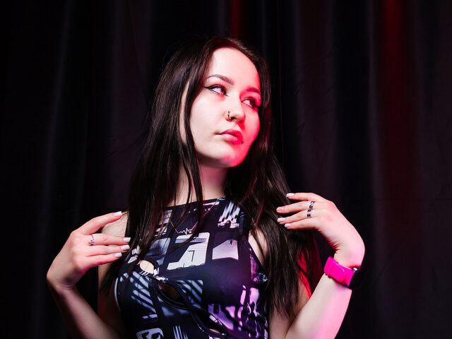 Naomi Brinx's photo