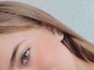 Lily CuteBoobs