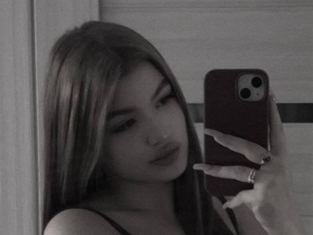 LoraineLutton's photo