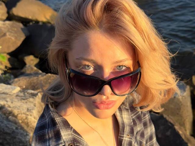 VanessaRiver's photo