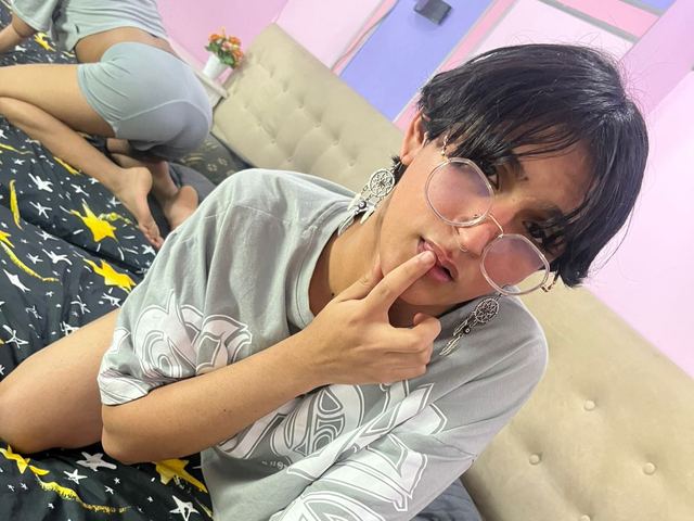 NeonAdonis728's photo