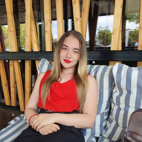 Littlemisscool19's photo