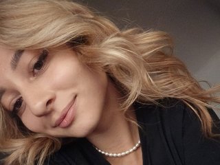 BlondeAlien