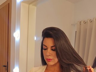 Brunette69