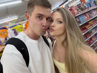 EllieMooreHardKotik