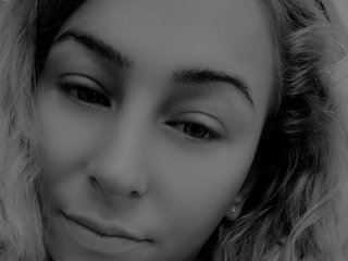 MiaSparkk