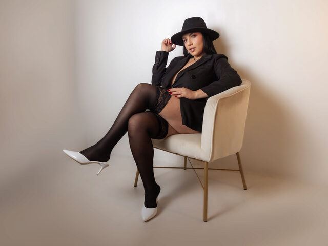 Anngela White's photo