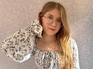 Carlie Josselyn