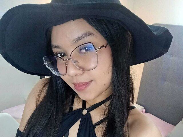 Channel Stark's photo