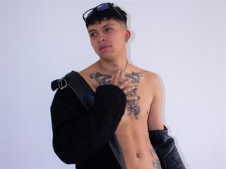 Damian Sterling