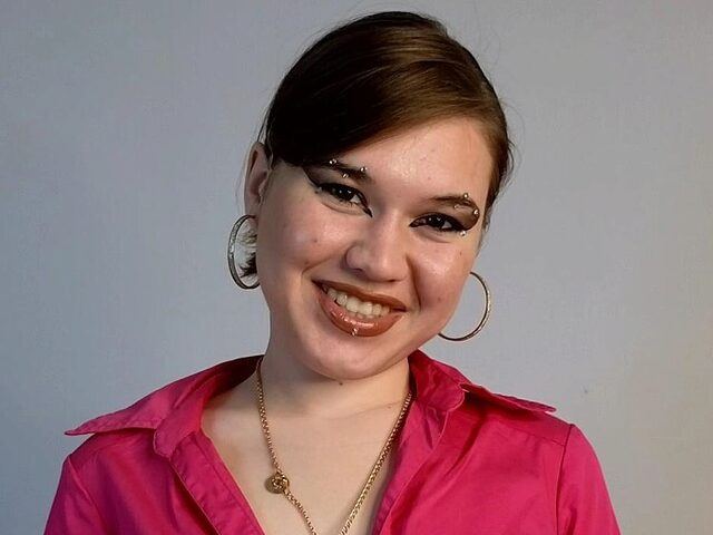 Guinevere Hakey's photo