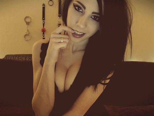 Kitty Kush's photo