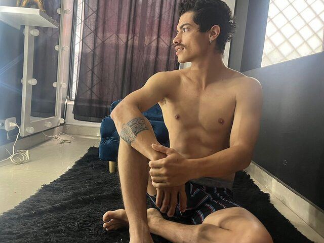 Taylor Stele's photo