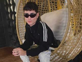 Tobias Ken