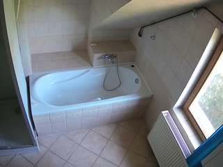 Julmodels Bathroom 2nd Floor-1