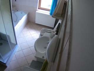 Julmodels Bathroom 2nd Floor-2