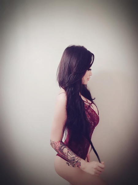 MiaLee's photo