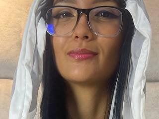 Alanna cute 