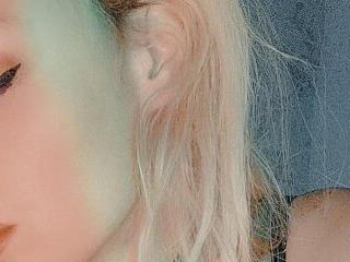 Allena moan