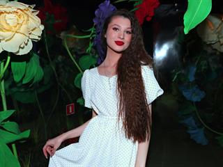 Ariana Addams2