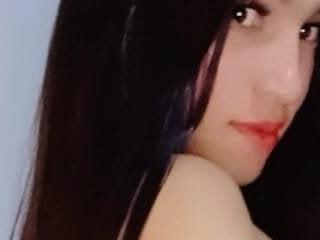Ariana girlhots