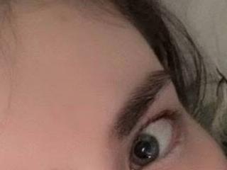 bellacatlovesmeat