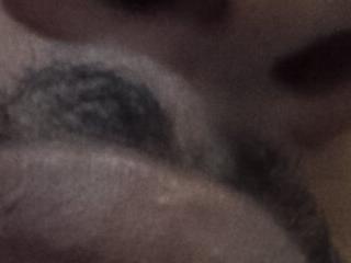 Bigote Big0357