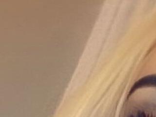 BlondieBarbieBabe