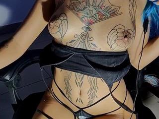bluesubmissive