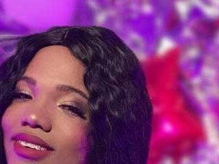 Britany Foxx 