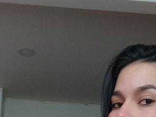 Corina Smith28