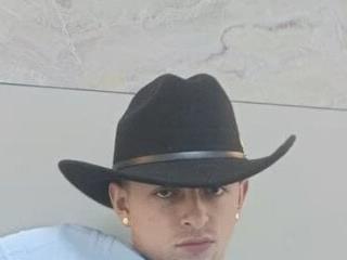 Cristopher Travis