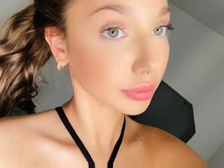 EmmaGorgeous