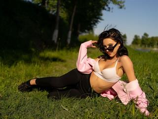 Eva Skyy