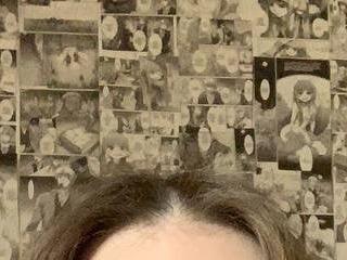 GirlGlassesOn