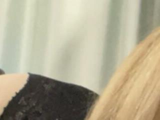 Hotmompeach