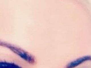 JewellKiss7