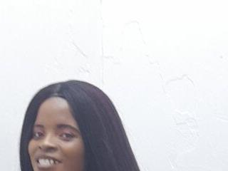 Juicylips33