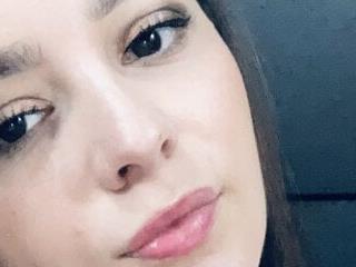 karla-thomsom10