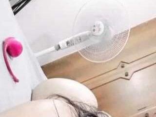 kitty squirt28