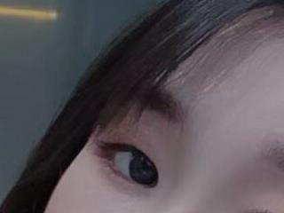 Lauren 778