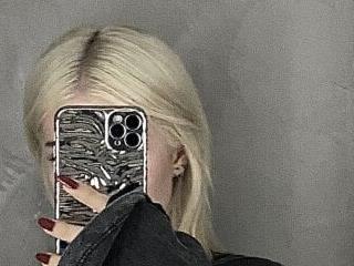 Lili Cherry