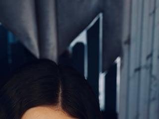 MayaMonroe1