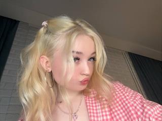 minigirl