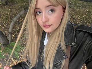 SabrinaCharm 