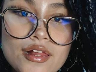 Stefany 44